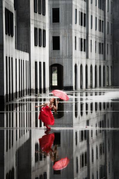 Photograph Peter Zelei Stendhal Syndrome 2 on One Eyeland
